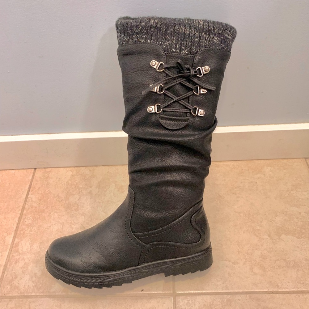 Women‘s snow boots, black, sz 8/9, knee-high, fur lined